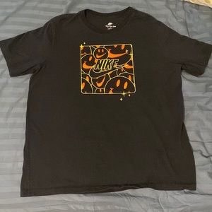 Nike The Nike Tee